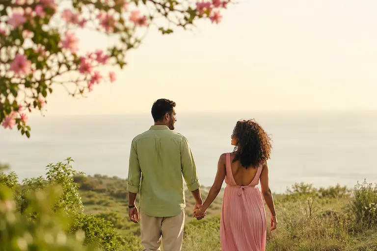 Frases de parejas diferentes fuertes y poderosas